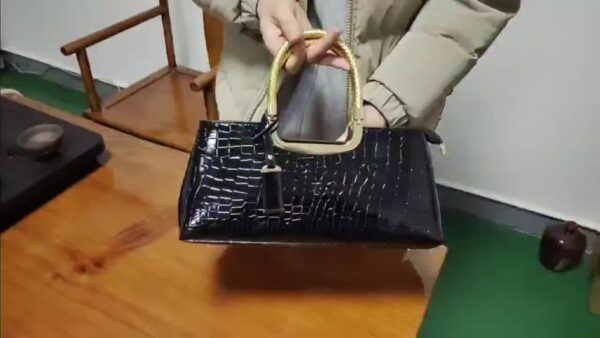 Product e61e2de6698cbc5527727af4799f09c449cb244d.goods .000001