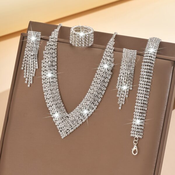 Product fancy 6e6c367e 76ba 4ec3 bbad 7e1583f34d55
